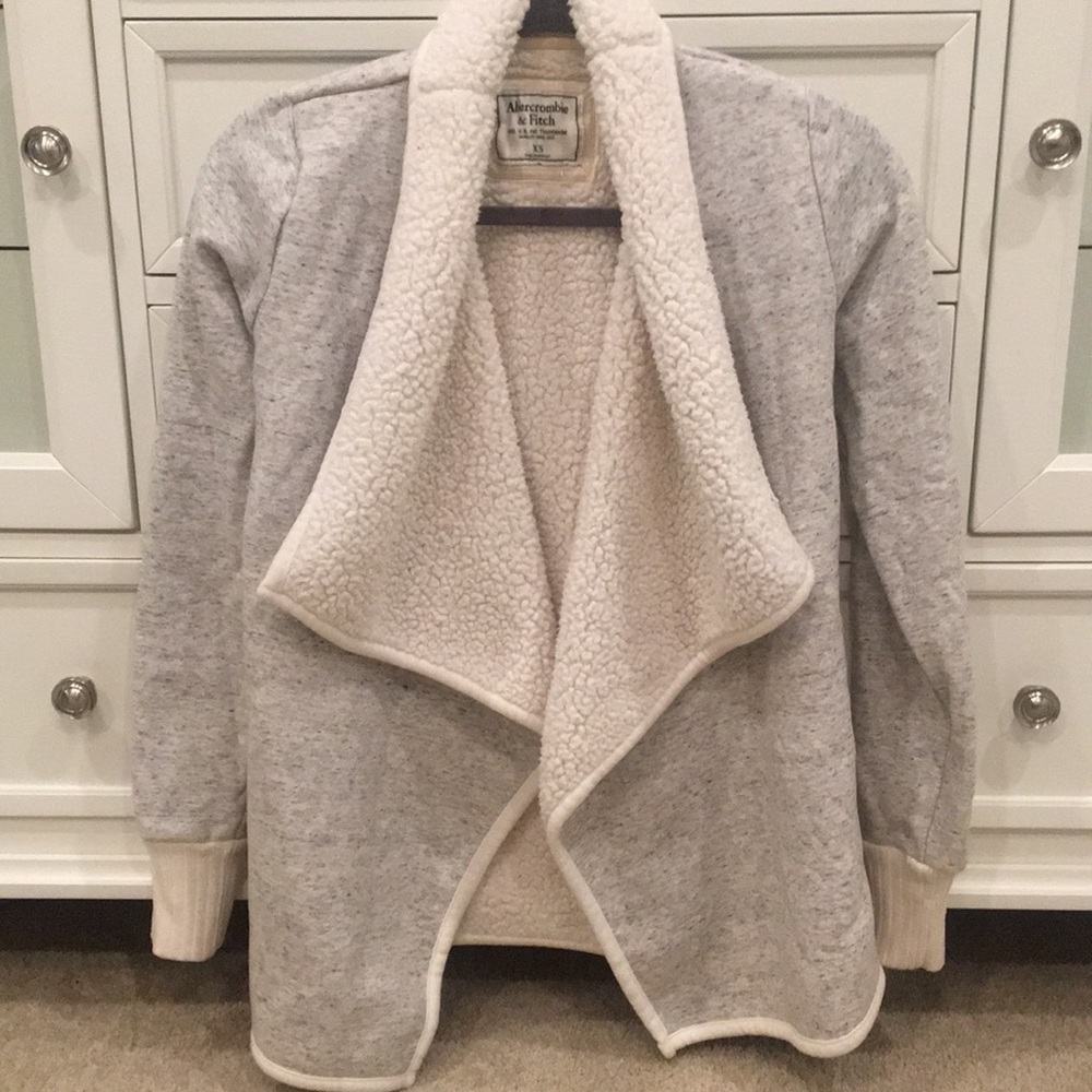 Abercrombie & Fitch cozy jacket